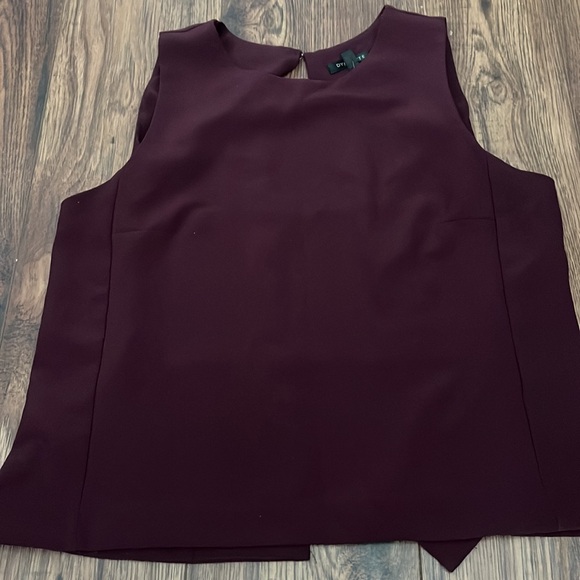 🌟5/$25 dynamite high neck tank - Picture 2 of 5